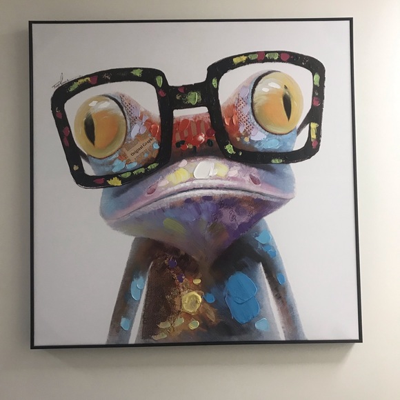 Profile Picture of Edwin Aldebot (@edklk) on Poshmark