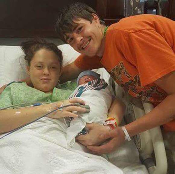 Profile Picture of Simon Carter (@simoncarter980) on Poshmark