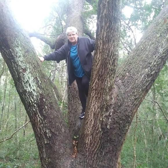 Profile Picture of Nancy Mckinney (@nancymaxx57) on Poshmark