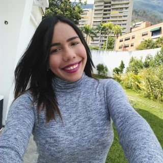 Profile Picture of Carla Acevedo (@Carla_AcevedoP) on Twitter