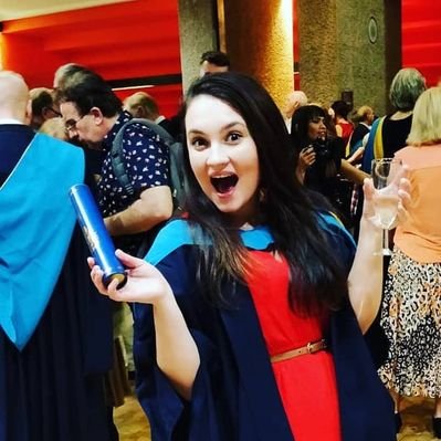Profile Picture of Amanda Holloway (@Amanda_Holloway) on Twitter