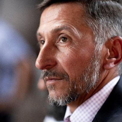 Profile Picture of Ara Boyajian (@@aboyajian) on Twitter