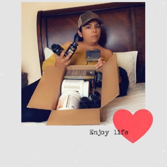 Profile Picture of Gaby Rivera (@gabyrivera135) on Poshmark