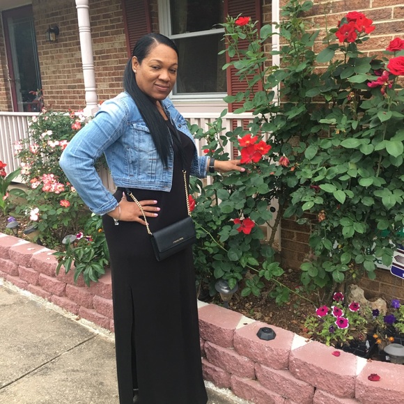 Profile Picture of Sharice Graham (@lago9963) on Poshmark