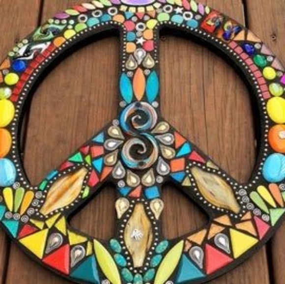 Profile Picture of Dawn Jordan (@delta868) on Poshmark