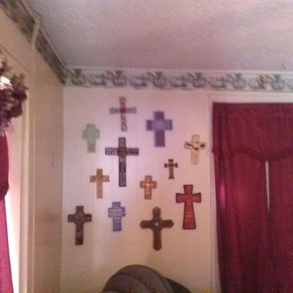 Profile Picture of Brenda Key (@brenda_key) on Poshmark