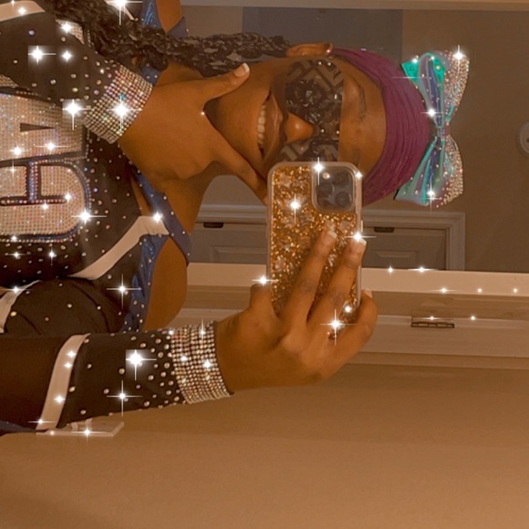 Profile Picture of Bridgette Weaver (@ca_bridgeeee) on Poshmark