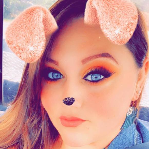 Profile Picture of Brianna Marlow (@brmarlo1) on Poshmark