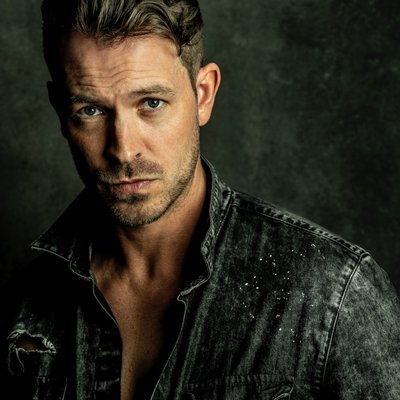 Profile Picture of Ashley Taylor Dawson (@ashoztd) on Twitter