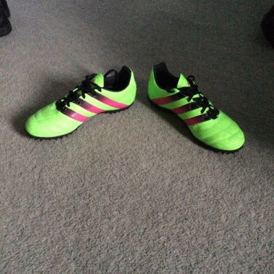 Profile Picture of Oliver Pugh (@011YOFFICIAL) on Twitter