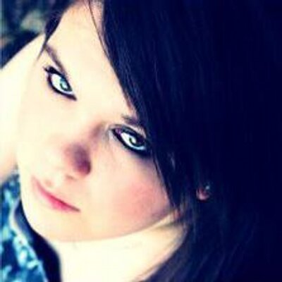 Profile Picture of Courtney Harmon (@CourtuhnayLynn) on Twitter