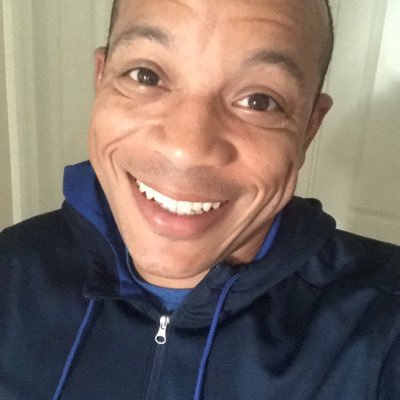 Profile Picture of Charles Barlow (@lowbar_c) on Twitter