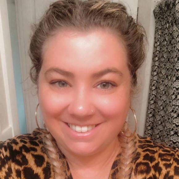 Profile Picture of Chelsea Arbogast (@grungegirl88) on Poshmark