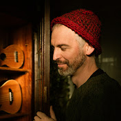 Profile Picture of Robin Grey (@robingreymusic) on Youtube