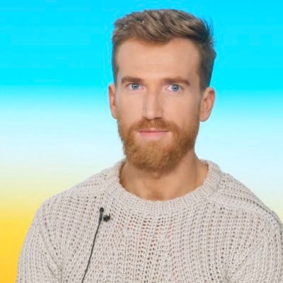 Profile Picture of Christopher Glazek (@seeglazek) on Twitter