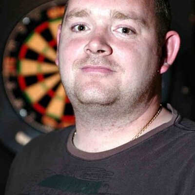 Profile Picture of Neil Rose (@rosey180) on Twitter