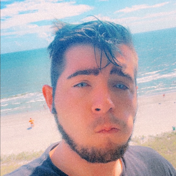 Profile Picture of Corey Smith (@coreysmith488) on Poshmark