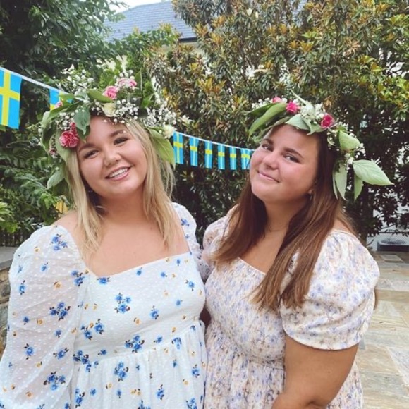 Profile Picture of Cassandra Lindberg (@cassandralindbe) on Poshmark