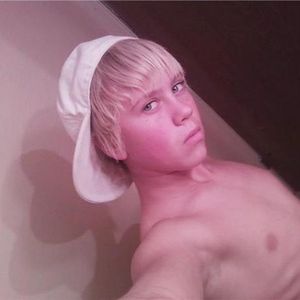 Profile Picture of Troy Way (@troytheboy96) on Myspace
