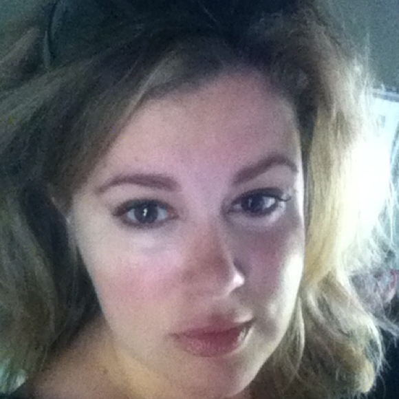 Profile Picture of Holly Mcmillin (@hmcmill) on Poshmark