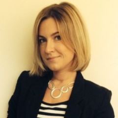 Profile Picture of Laurence Bloch (@Bloch__Laura) on Twitter