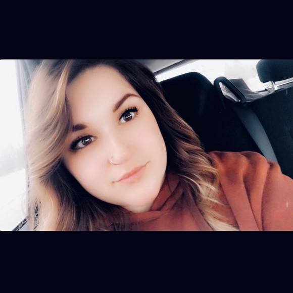 Profile Picture of Autumn Clark (@autycheer24) on Poshmark