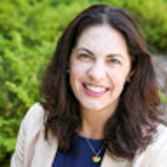 Profile Picture of Stephanie Galarneault (@galar006) on Poshmark