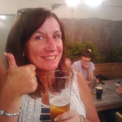 Profile Picture of Sharon Matthews (@SharrieMatthews) on Twitter