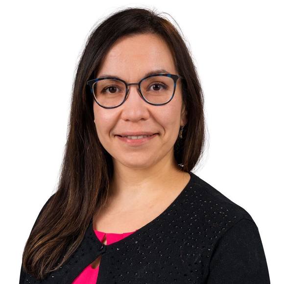 Profile Picture of Eugenia Demello (@evgenia1603) on Poshmark