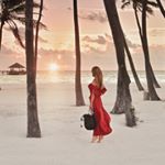 Profile Picture of 🏖 Dan & Luiza, Hotel Reviewers (@travelplusstyle) on Instagram