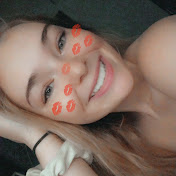 Profile Picture of Laney Smith (@laneysmith4219) on Youtube