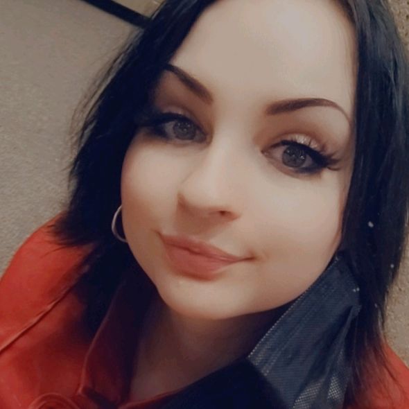 Profile Picture of Britney Schell (@@britneys_sea_schell) on Tiktok