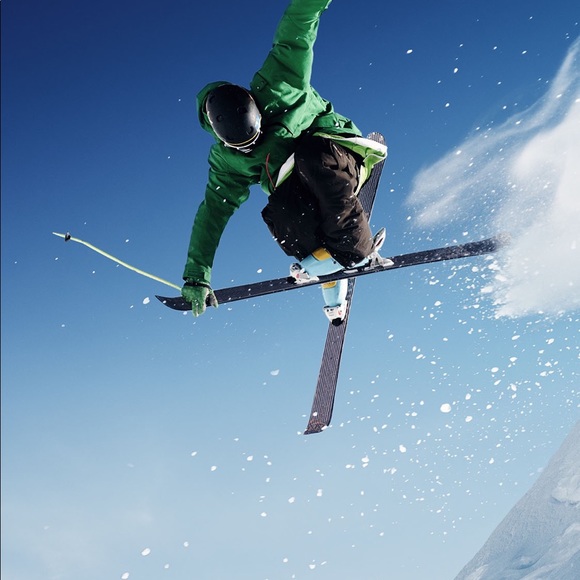 Profile Picture of Mia Inzurriaga (@sage787) on Poshmark