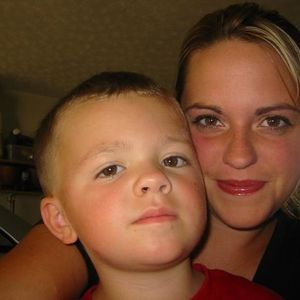 Profile Picture of Lynn Mackey (@1offour) on Myspace