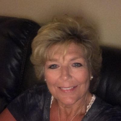 Profile Picture of Angie Schubert (@angieparrott) on Twitter
