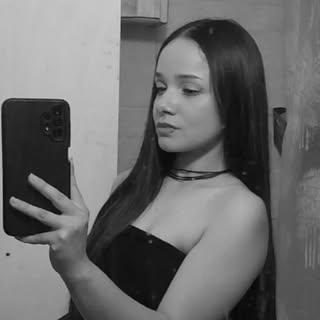 Profile Picture of 𝓛𝓾𝓬𝓲𝓪 (@leallucia_) on Instagram