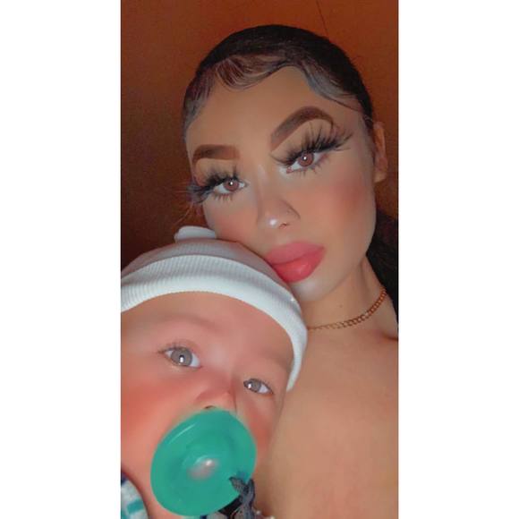 Profile Picture of Izzy Justiniano (@izzyjustiniano1) on Poshmark