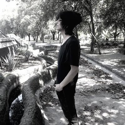 Profile Picture of Iván Curtis. (@Crystal_Katz) on Twitter