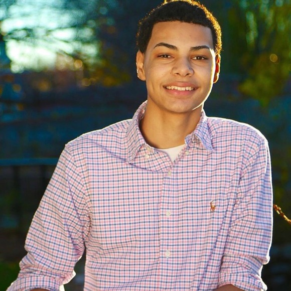 Profile Picture of Christian Mcwhinnie (@christian4321) on Poshmark