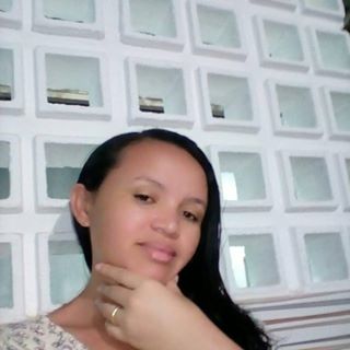 Profile Picture of Josiane Silva (@Josiane-Silva) on Facebook