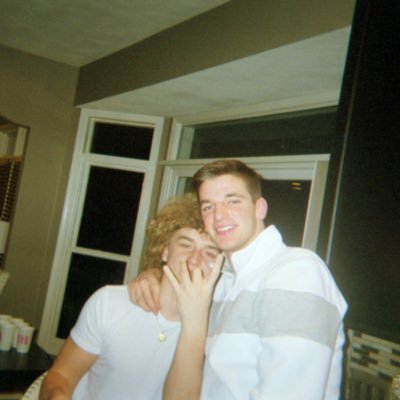 Profile Picture of 02Drew (@andrew_crouch1) on Twitter