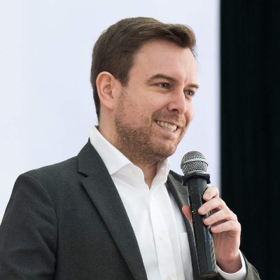 Profile Picture of Oliver Woods (@oiwoods) on Twitter