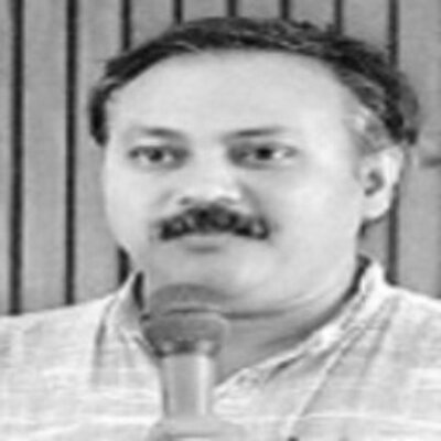 Profile Picture of अपरिचित :-) (@ShawnaKnowles12) on Twitter