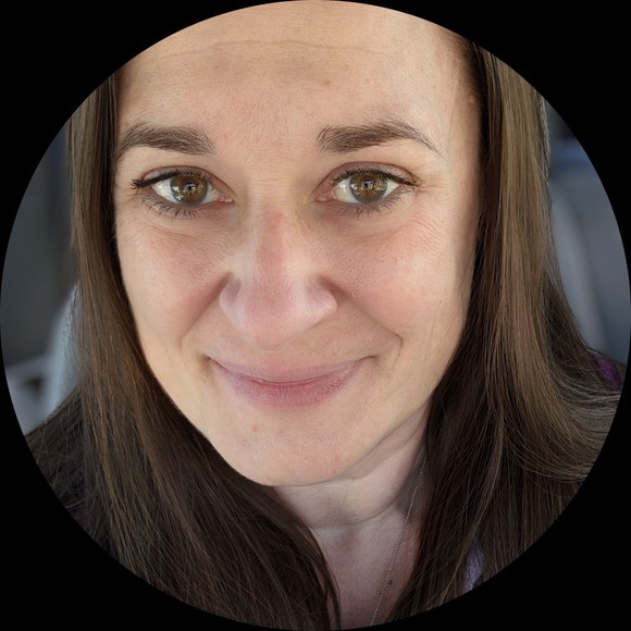Profile Picture of Jackie Hoppa (@hippityhoppa) on Poshmark