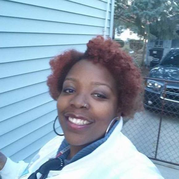 Profile Picture of Tonya Bellamy (@tbell313) on Poshmark