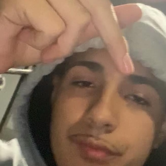 Profile Picture of Janiel Rodriguez (@janielr) on Poshmark