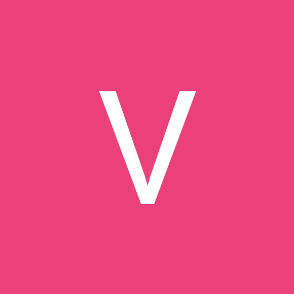 Profile Picture of Vickie Klimesh (@vlklimesh) on Poshmark