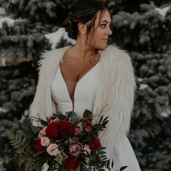 Profile Picture of Paige Mittas (@pmitt) on Poshmark