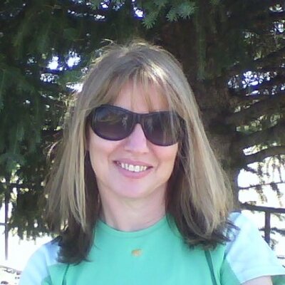 Profile Picture of Sherri Barnett (@luvdowntowndnvr) on Twitter