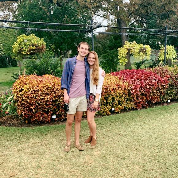 Shelby Lester - Poshmark Profile Picture of Shelby Lester (@shelbylester34) on Poshmark